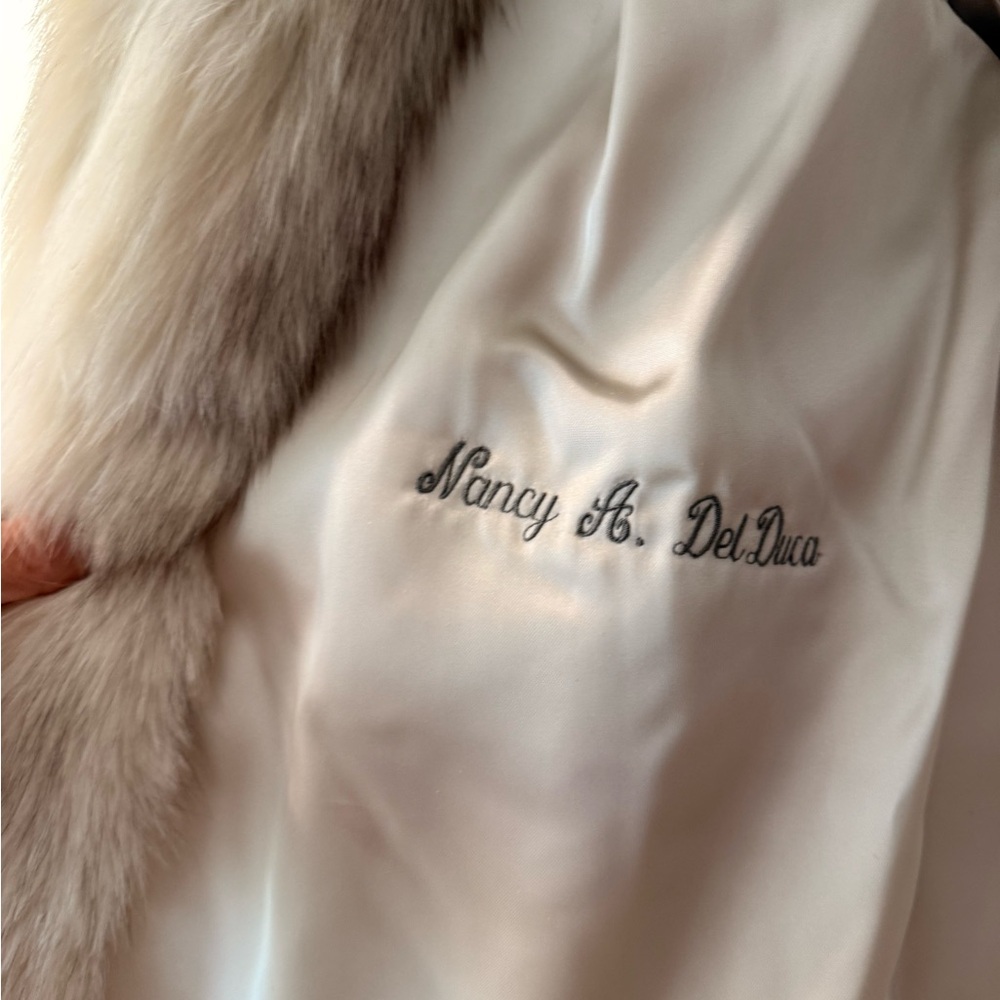 90’s Lowenthal Furriers Rabbit Fur Coat - Medium - Picture 7 of 12